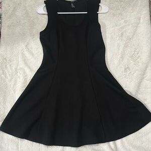 Black stretchy dress